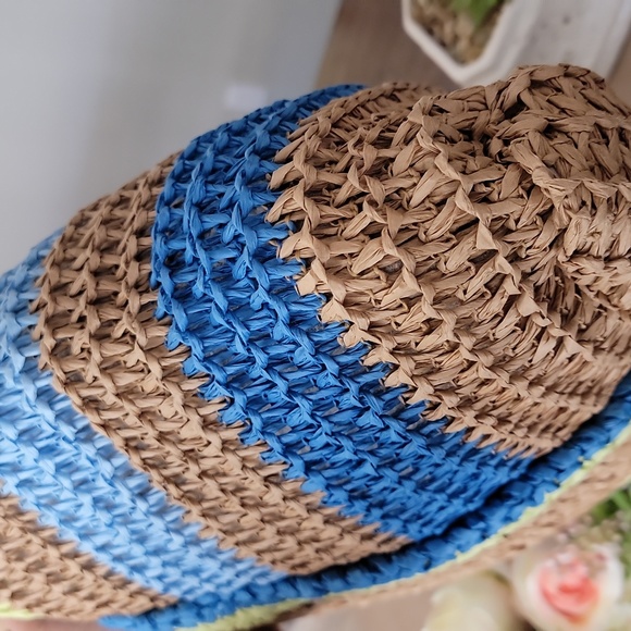 Brand new Raffia bag - Picture 5 of 9